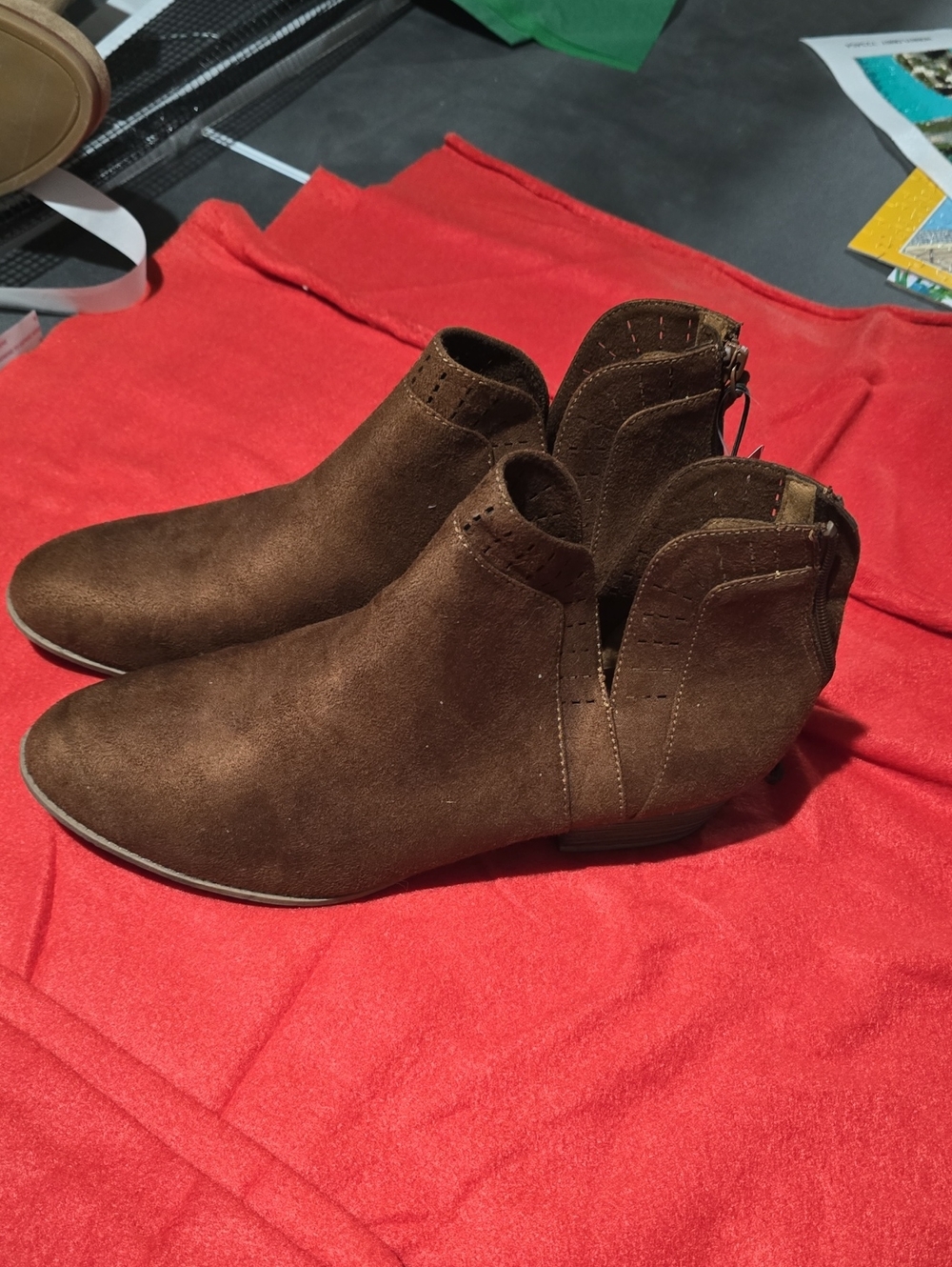 Arizona Jean Company Brown Suede Ankle Booties with Side Zip